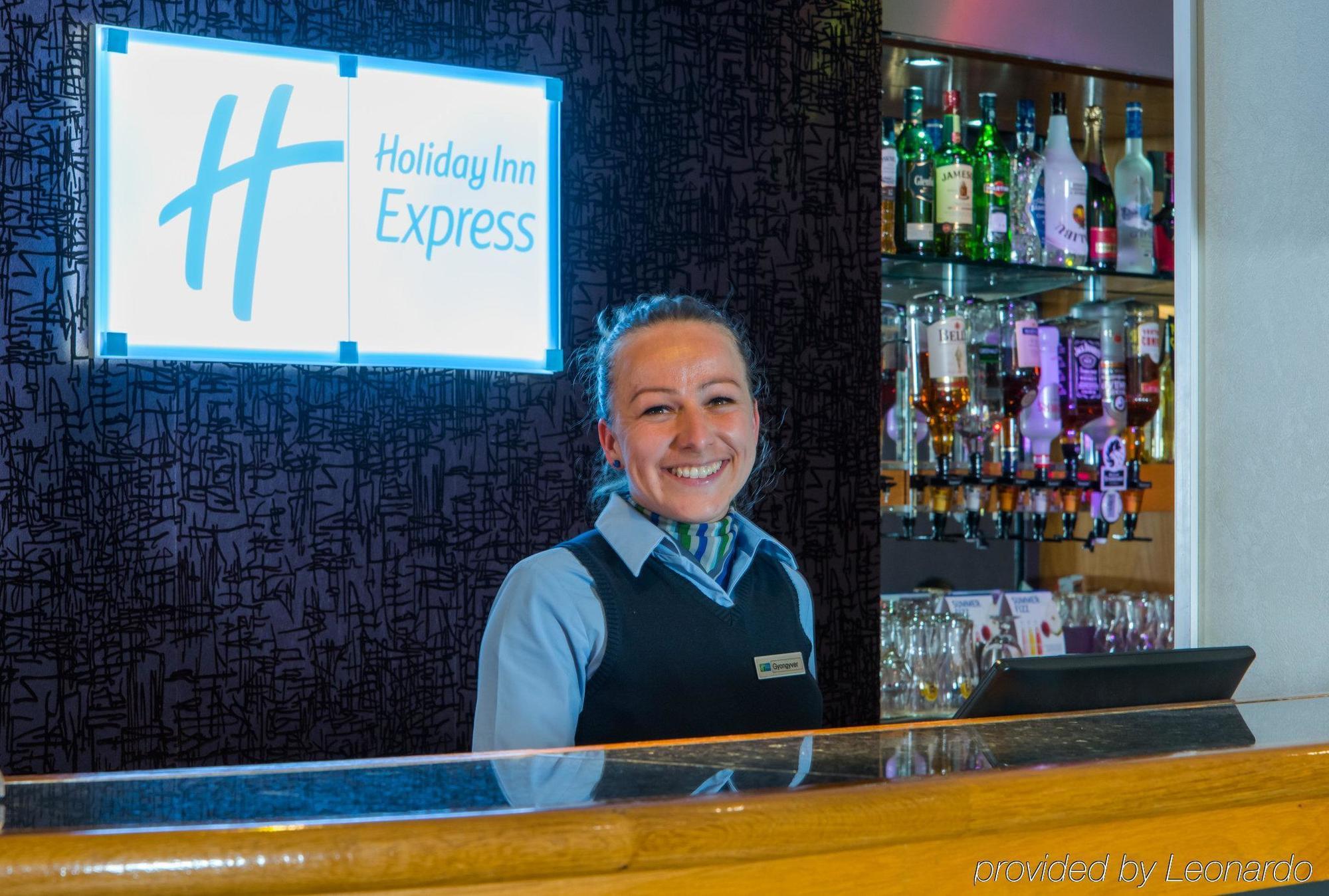 Holiday Inn Express London-Hammersmith, An Ihg Hotel Exteriör bild